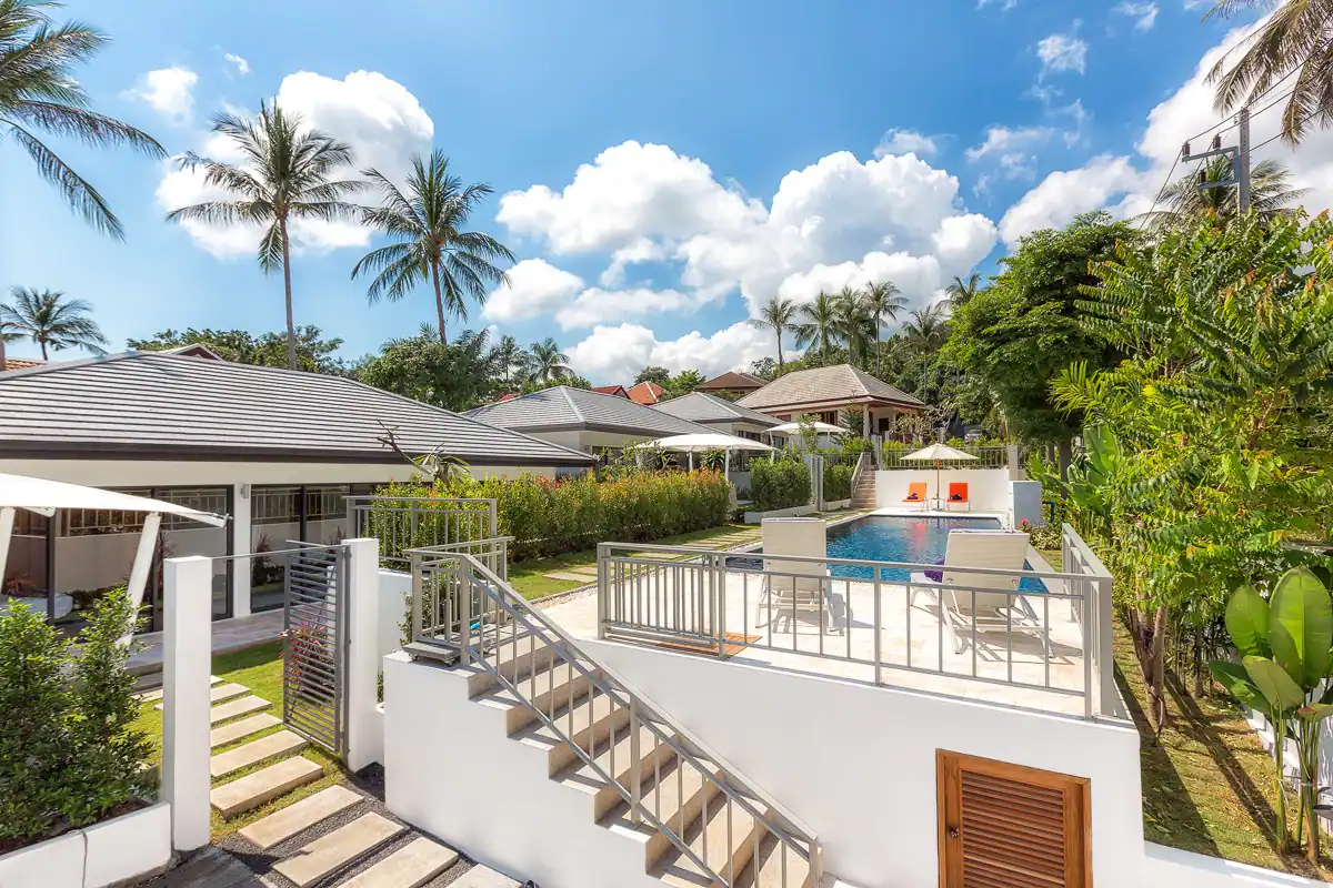 Property id 571. 3 bedrooms villa on resedance with share pool in Bangrak - Bophut.