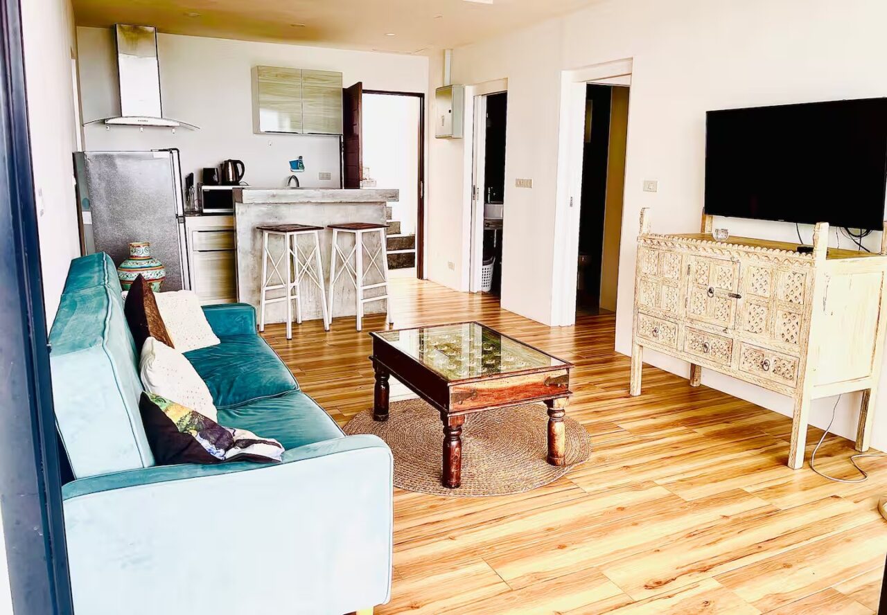 Property id 311 vA.  2 bedroom sea view  apartment with private pool in Hua Thanon