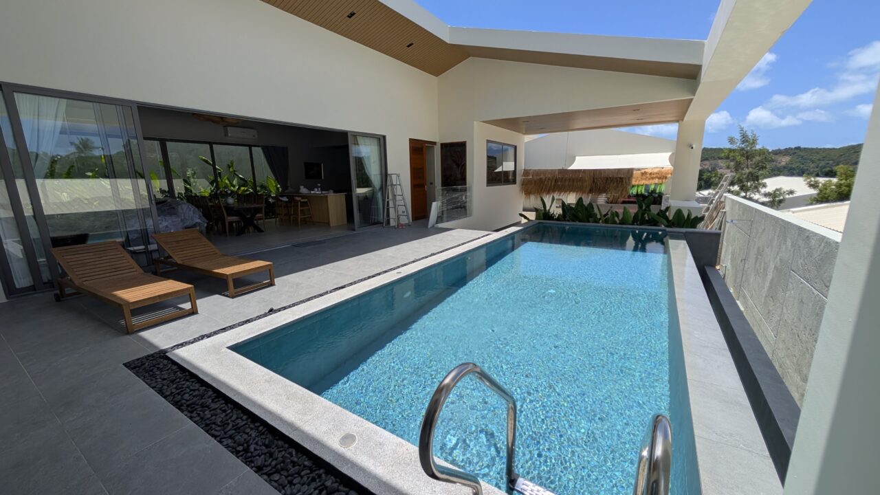 Property id 703 B3. 3 bedroom pool villa with mountain view in Maenam (soi 1)